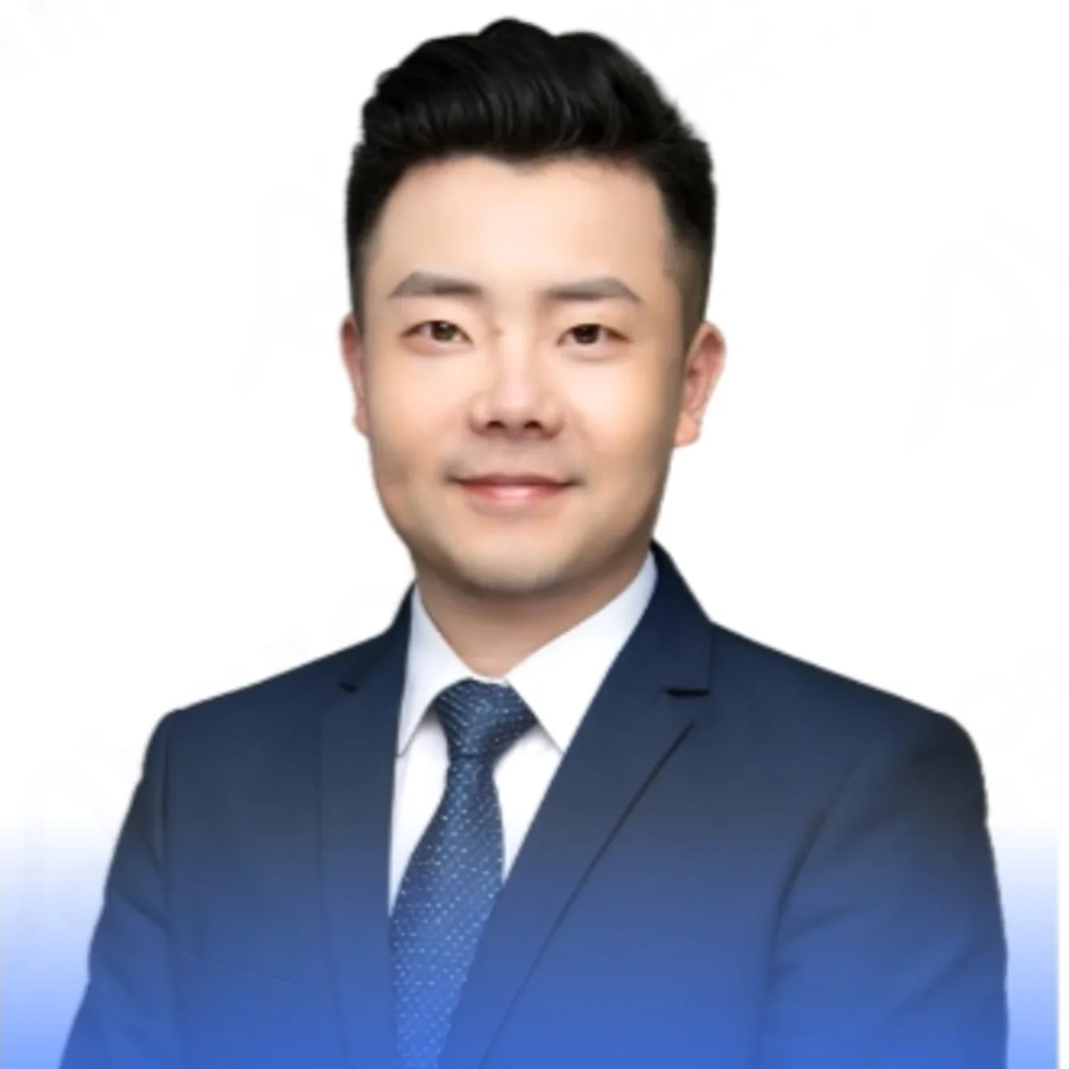 齐俊飞，C 端销售总监